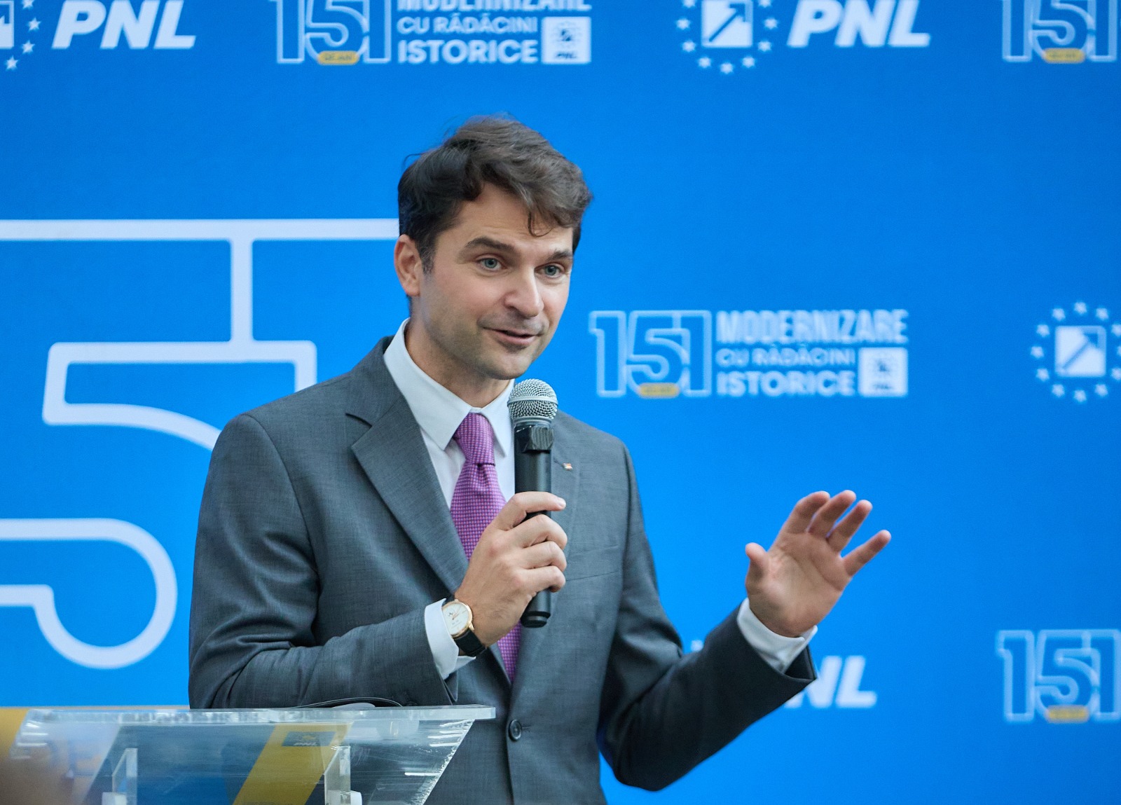 Sebastian Burduja